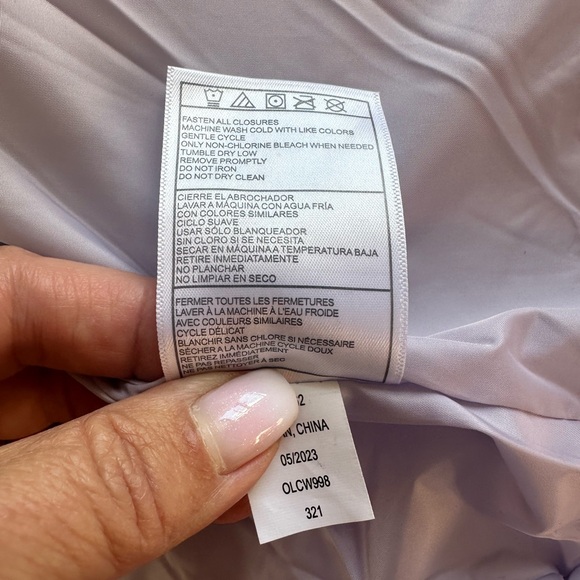 Canada WeatherGear. super light puffer jacket. Size M. - Picture 16 of 16